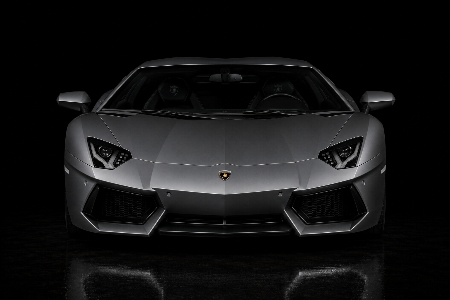 2012 Lamborghini Aventador LP 700-4 in Grigio Estoque